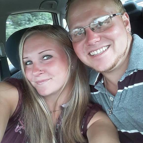 Meet your Posher, Mikayla - Picture 1 of 1